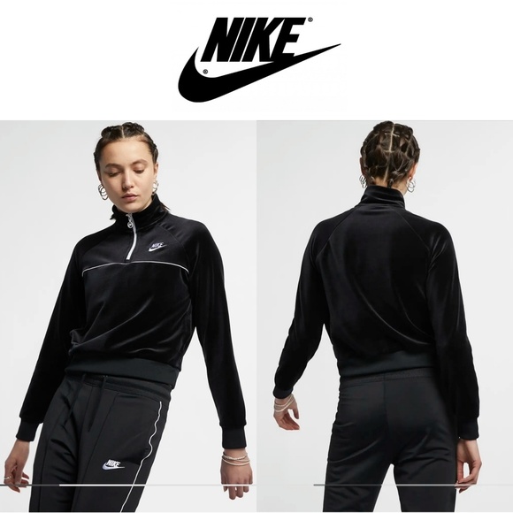 Nike Tops - Nike Pullover w/ Front Pocket, Quarter Zip